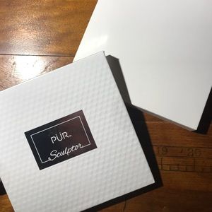 PUR cosmetics sculptor palette
